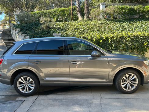 Used 2017 Audi Q7 3.0T Premium Plus w/ Premium Plus Package image 1