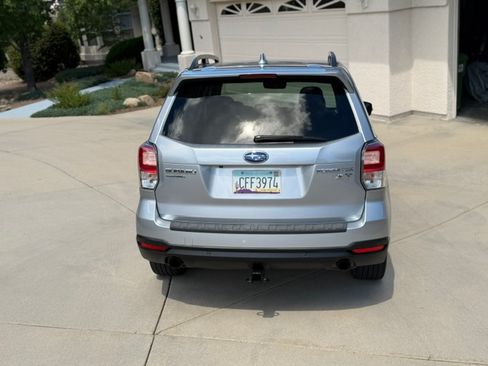 Used 2018 Subaru Forester 2.0XT Touring AWD/4WD image 8