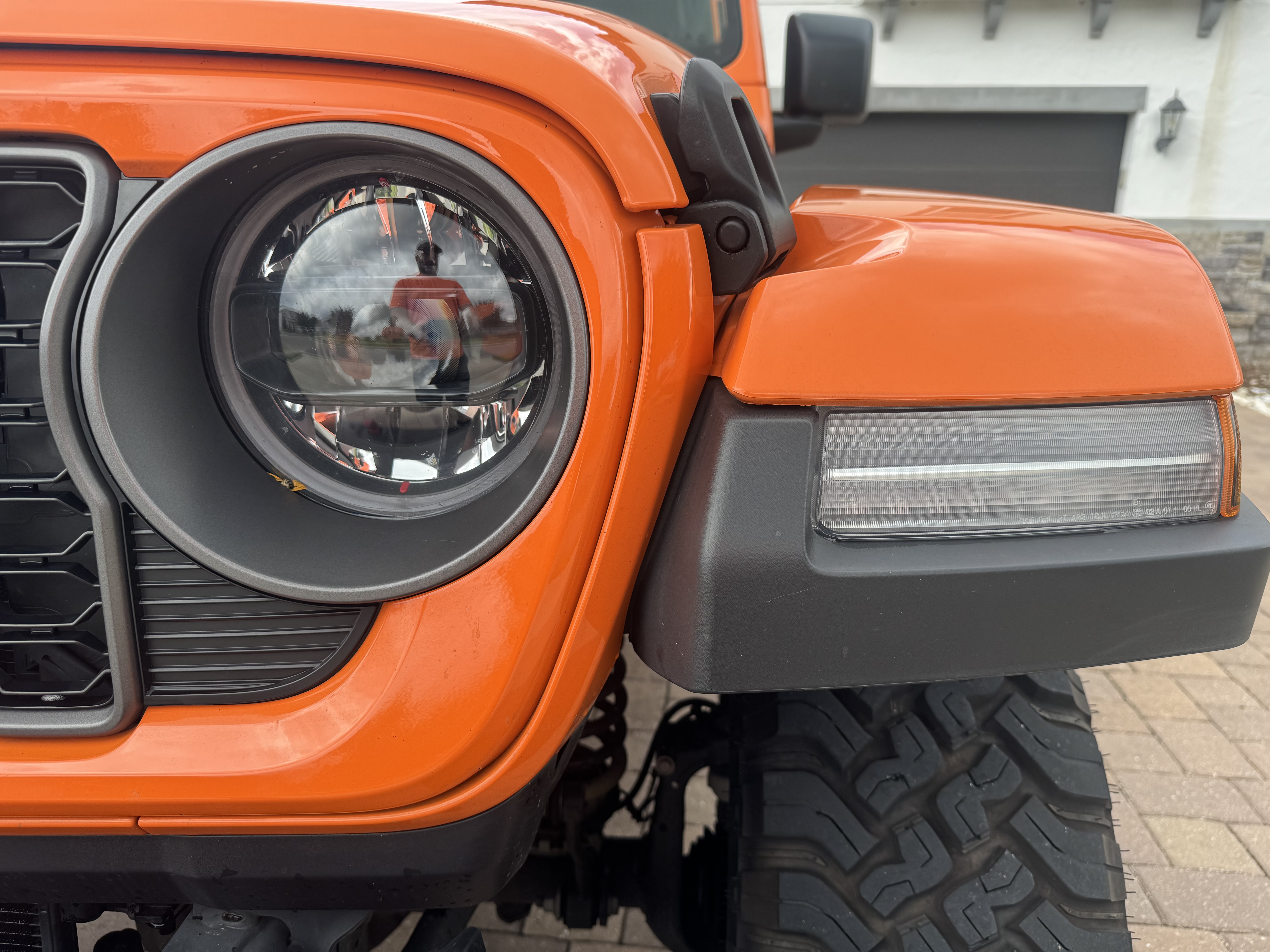 Used 2025 Jeep Gladiator Rubicon AWD/4WD image 17