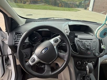 Used 2016 Ford Escape SE