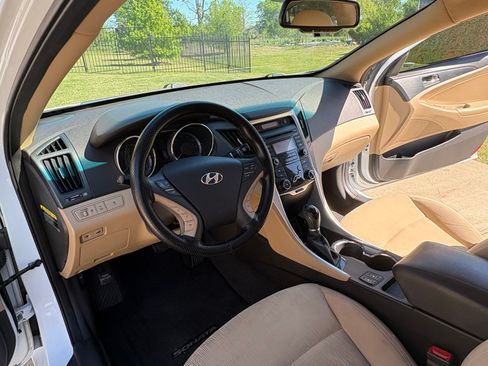 Used 2013 Hyundai Sonata GLS w/ Popular Equipment Pkg image 8