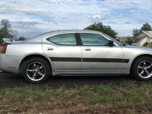 Used 2007 Dodge Charger RWD image 2