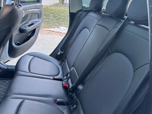 Used 2019 MINI Cooper Countryman S FWD image 12