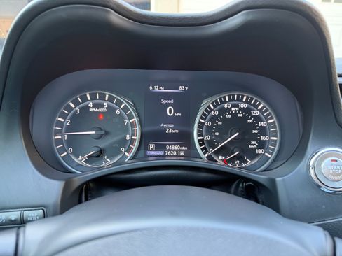 Used 2018 INFINITI Q50 Luxe AWD/4WD image 14
