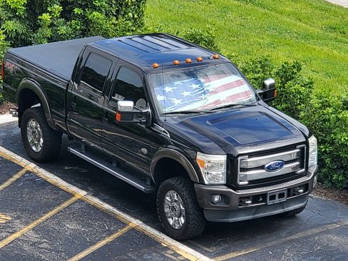 Used 2016 Ford F350 King Ranch w/ King Ranch w/Chrome Package image 2