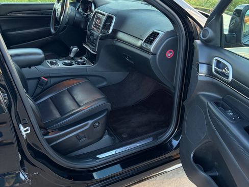 Used 2018 Jeep Grand Cherokee High Altitude AWD/4WD image 6