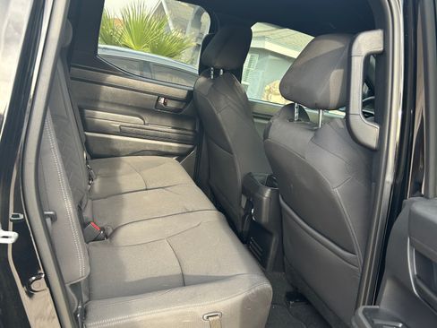 Used 2024 Toyota Tacoma SR RWD image 4