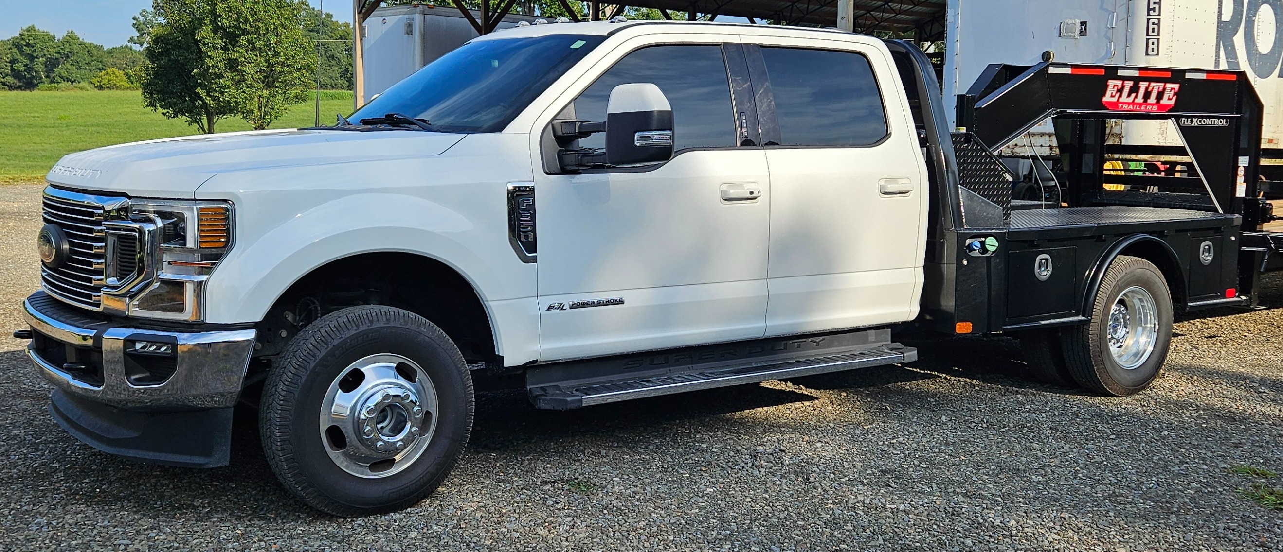 Used 2022 Ford F350 Lariat w/ Lariat Ultimate Package AWD/4WD image 4
