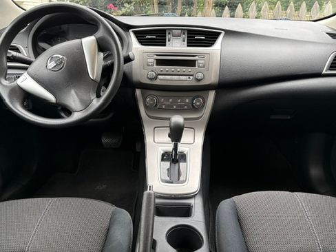 Used 2014 Nissan Sentra S FWD image 8