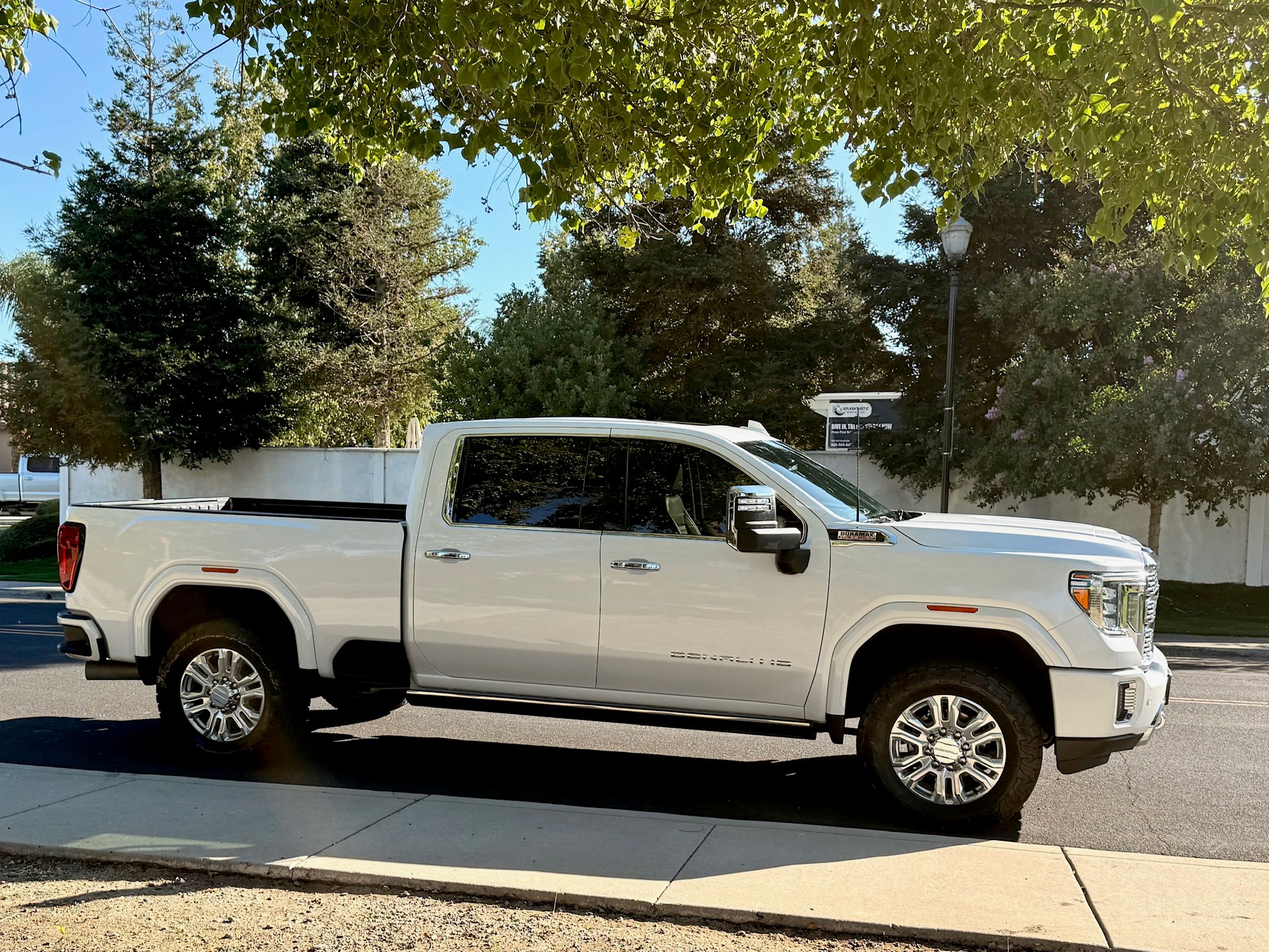 Used 2022 GMC Sierra 2500 Denali AWD/4WD image 5