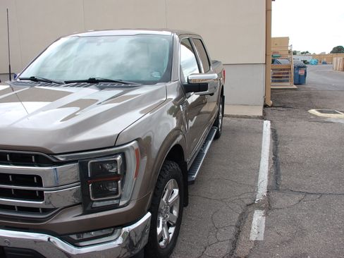 Used 2021 Ford F150 Lariat w/ Equipment Group 502A High AWD/4WD image 9