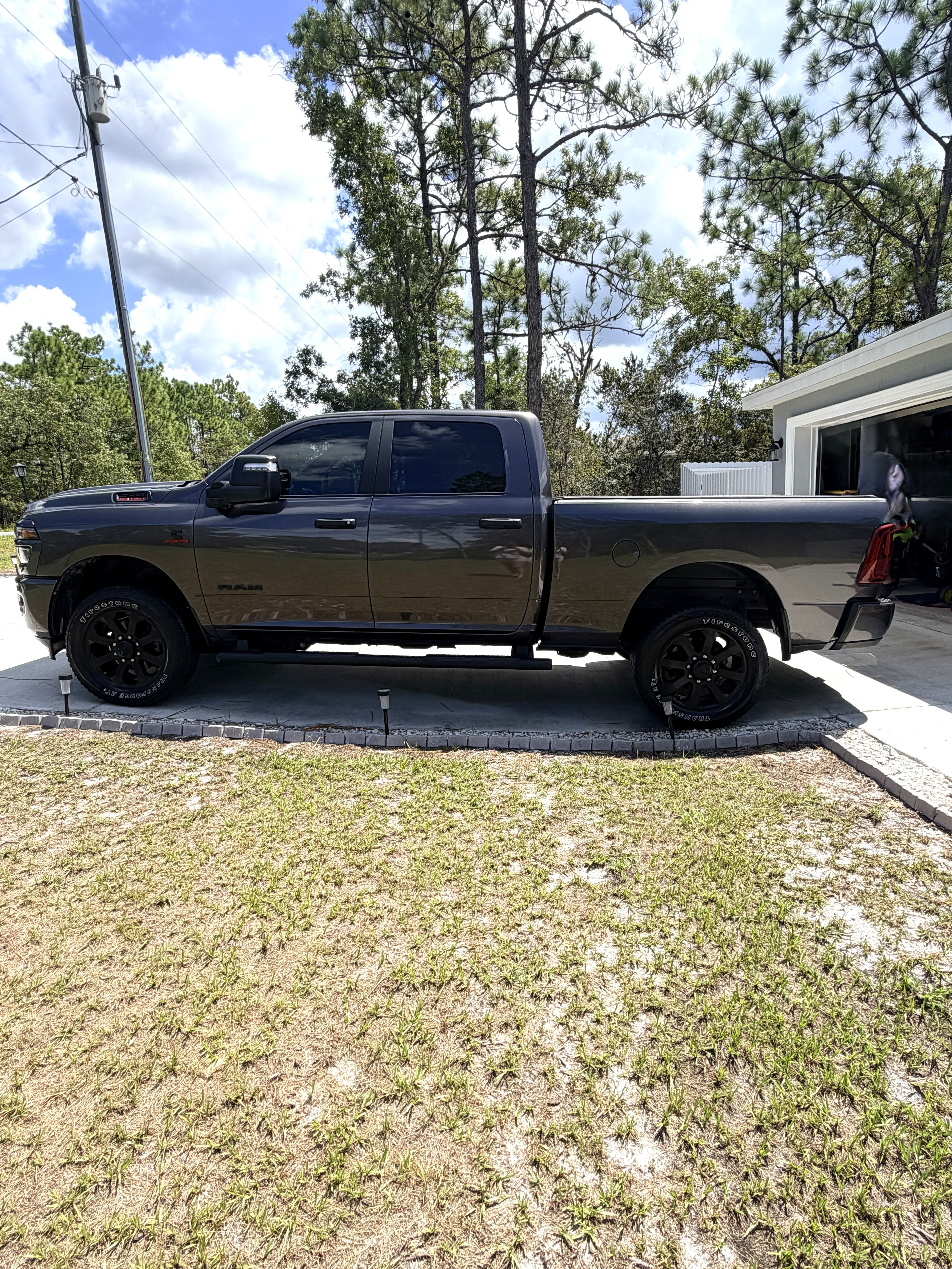 Used 2025 RAM 2500 Big Horn AWD/4WD image 5