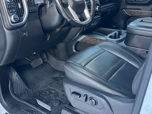Used 2021 GMC Sierra 2500 Denali w/ Denali Ultimate Package image 10