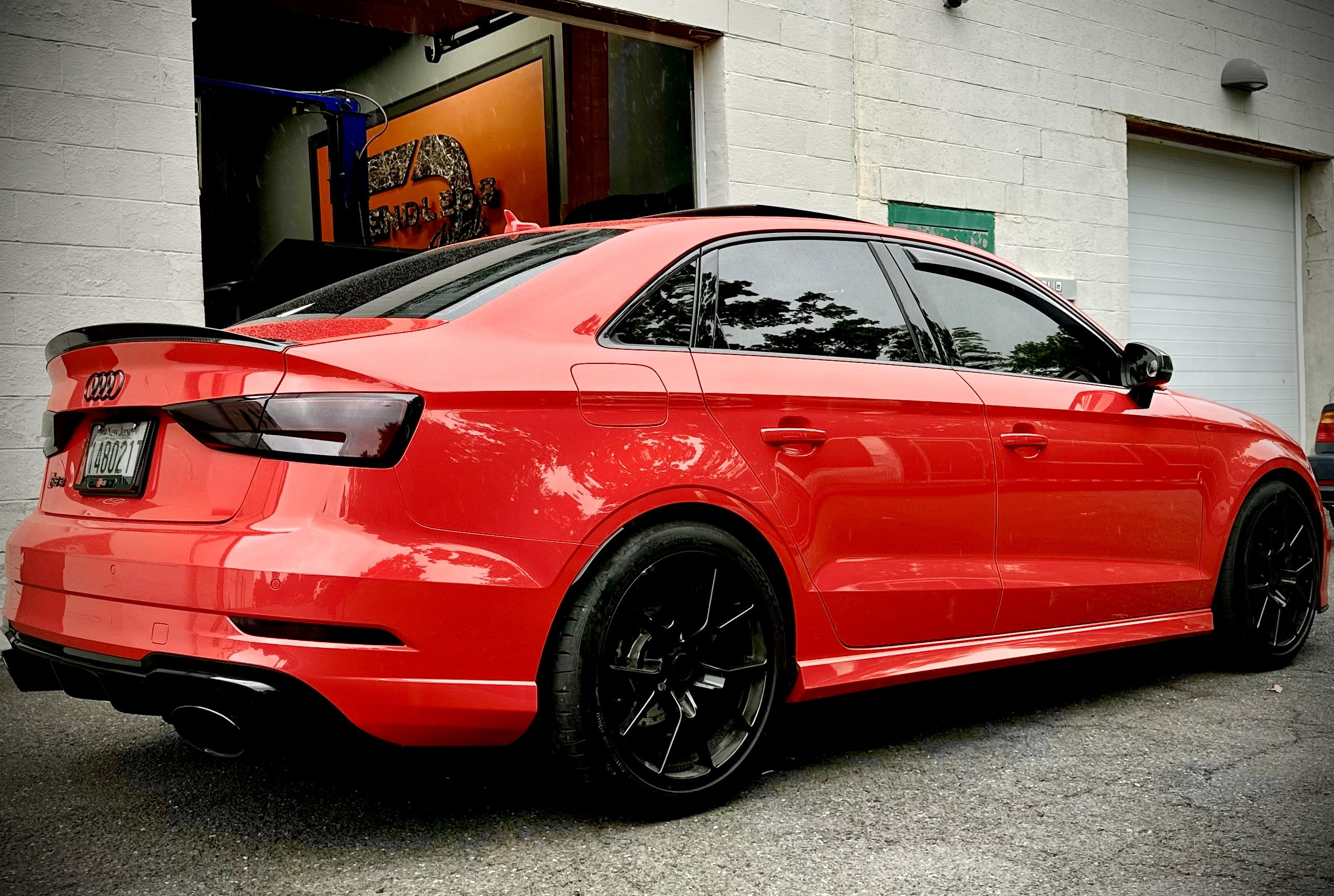 Used 2018 Audi RS 3 AWD/4WD image 2
