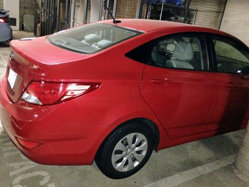 Used 2015 Hyundai Accent GLS image 5