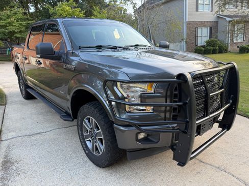 Used 2017 Ford F150 XLT w/ Equipment Group 302A Luxury AWD/4WD image 1