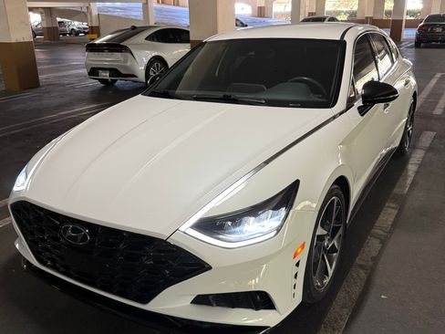 Used 2021 Hyundai Sonata SEL Plus w/ Cargo Package image 1