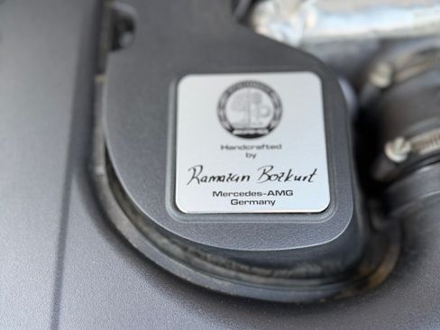 Used 2020 Mercedes-Benz GLC 63 AMG 4MATIC image 19