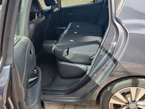 Used 2013 Nissan Leaf SL w/ Premium Pkg image 9