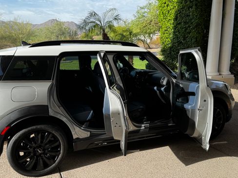 Used 2024 MINI Cooper Countryman S FWD image 19