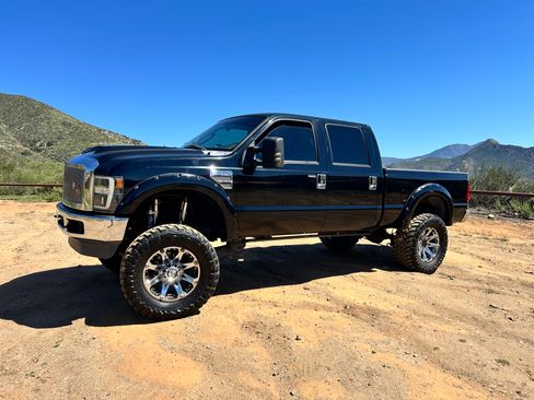 Used 2009 Ford F250 XLT image 1