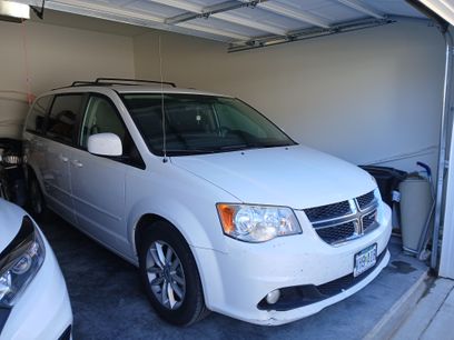 Used 2014 Dodge Grand Caravan SXT