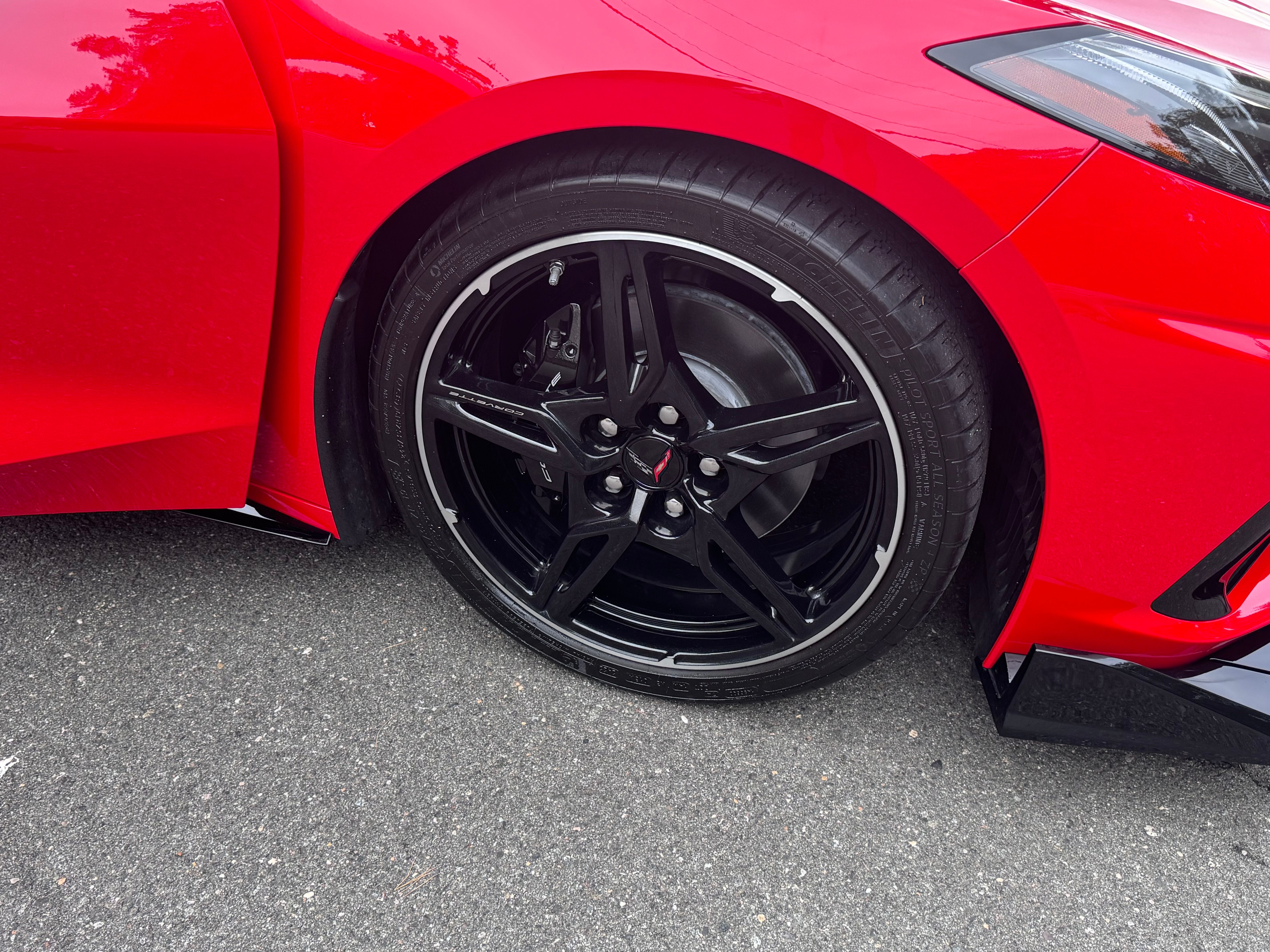 Used 2023 Chevrolet Corvette Stingray Coupe w/ 1LT RWD image 4