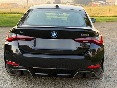 Used 2024 BMW i4 M50 AWD/4WD image 9