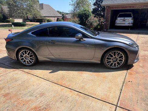 Used 2019 Lexus RC 350 w/ Premium Package RWD image 6