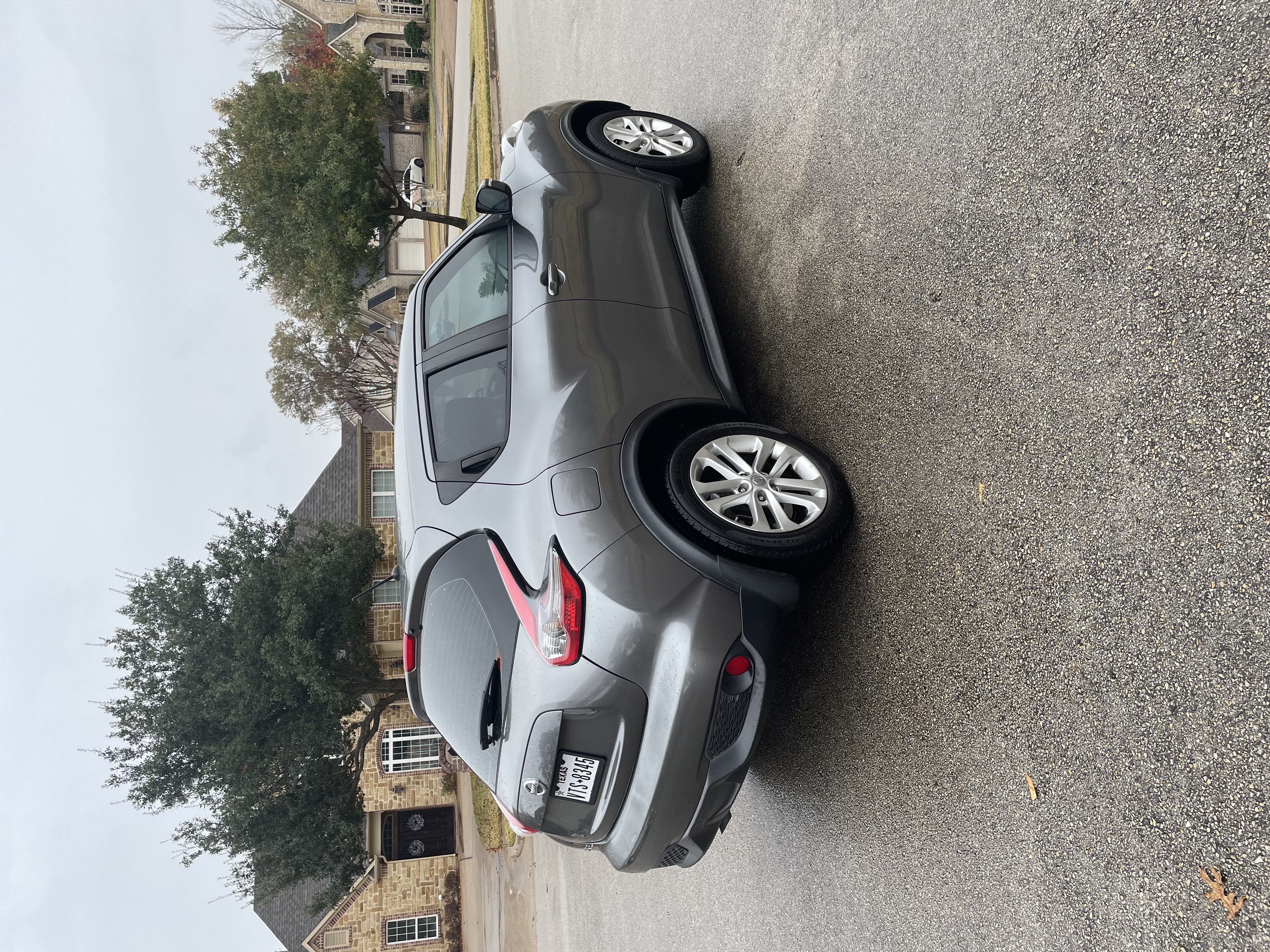Used 2016 Nissan Juke S FWD image 8