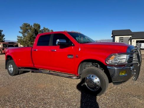 Used 2012 RAM 3500 Laramie Longhorn w/ Max Tow Pkg image 4