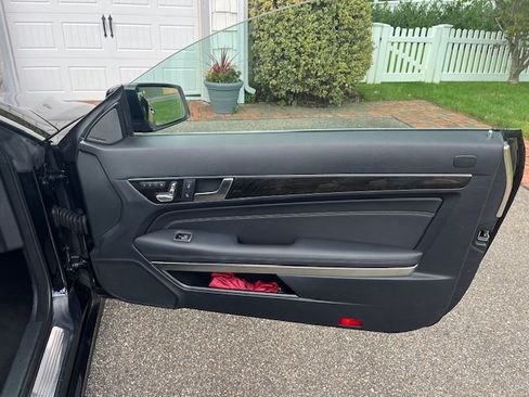 Used 2014 Mercedes-Benz E 350 Cabriolet image 4