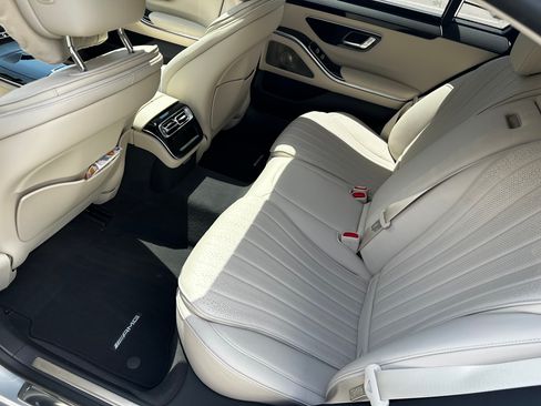 Used 2023 Mercedes-Benz S 500 4MATIC image 22