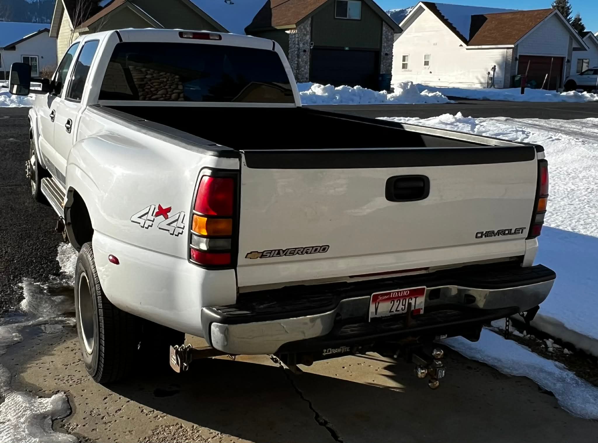 Used 2006 Chevrolet Silverado 3500 LT AWD/4WD image 6