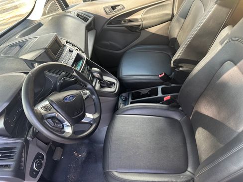 Used 2020 Ford Transit Connect XL image 10