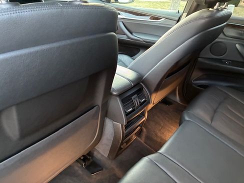 Used 2017 BMW X5 xDrive35i image 18