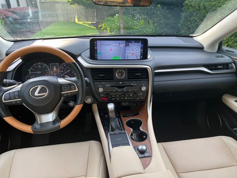 Used 2021 Lexus RX 350 FWD w/ Premium Package image 15