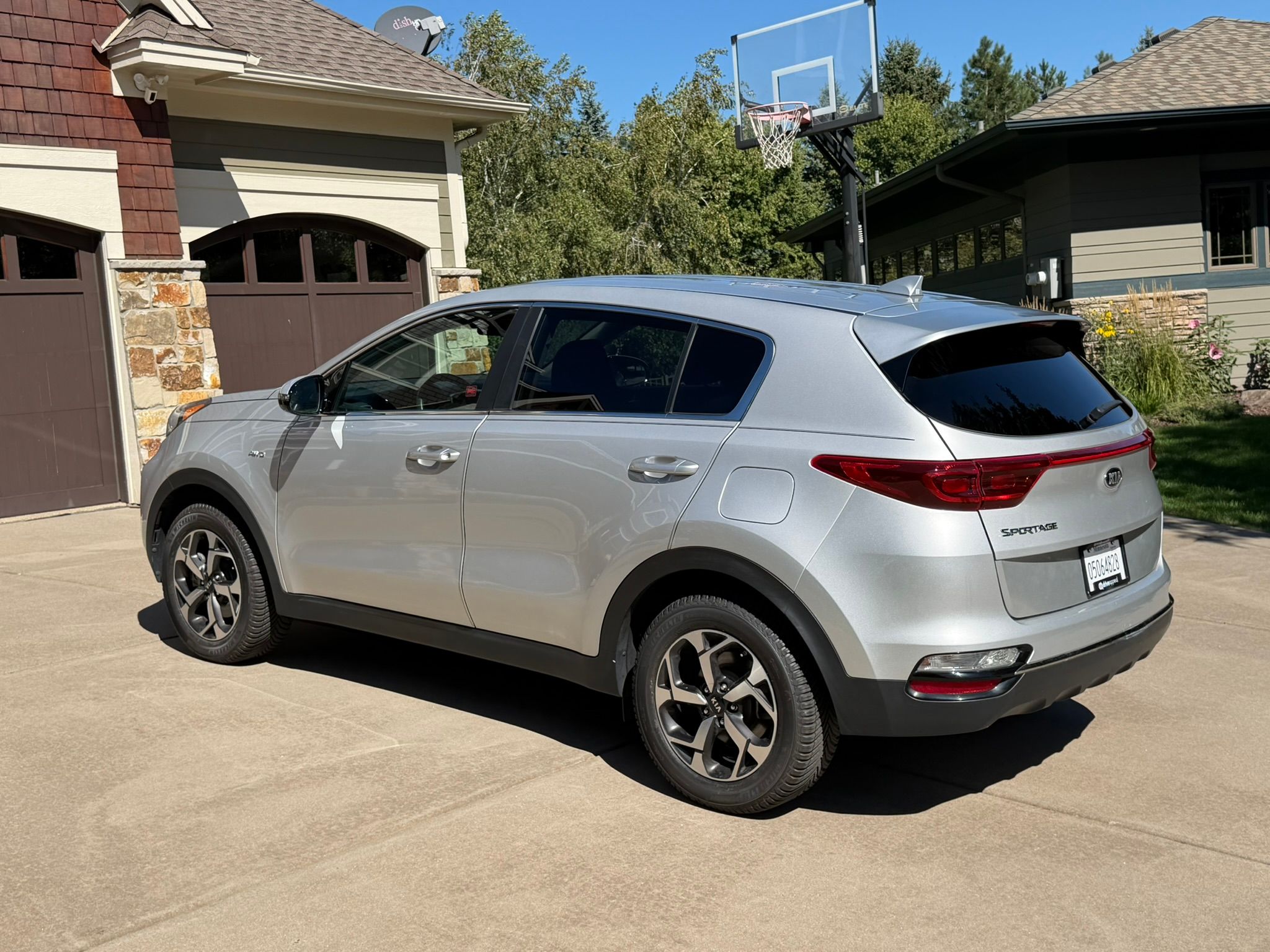 Used 2020 Kia Sportage LX w/ LX Popular Package AWD/4WD image 6
