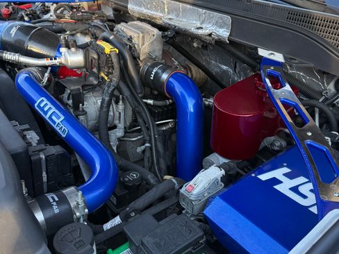 Used 2017 Chevrolet Silverado 2500 High Country w/ Duramax Plus Package image 17