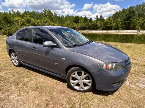 Used 2007 MAZDA MAZDA3 s Grand Touring FWD image 2