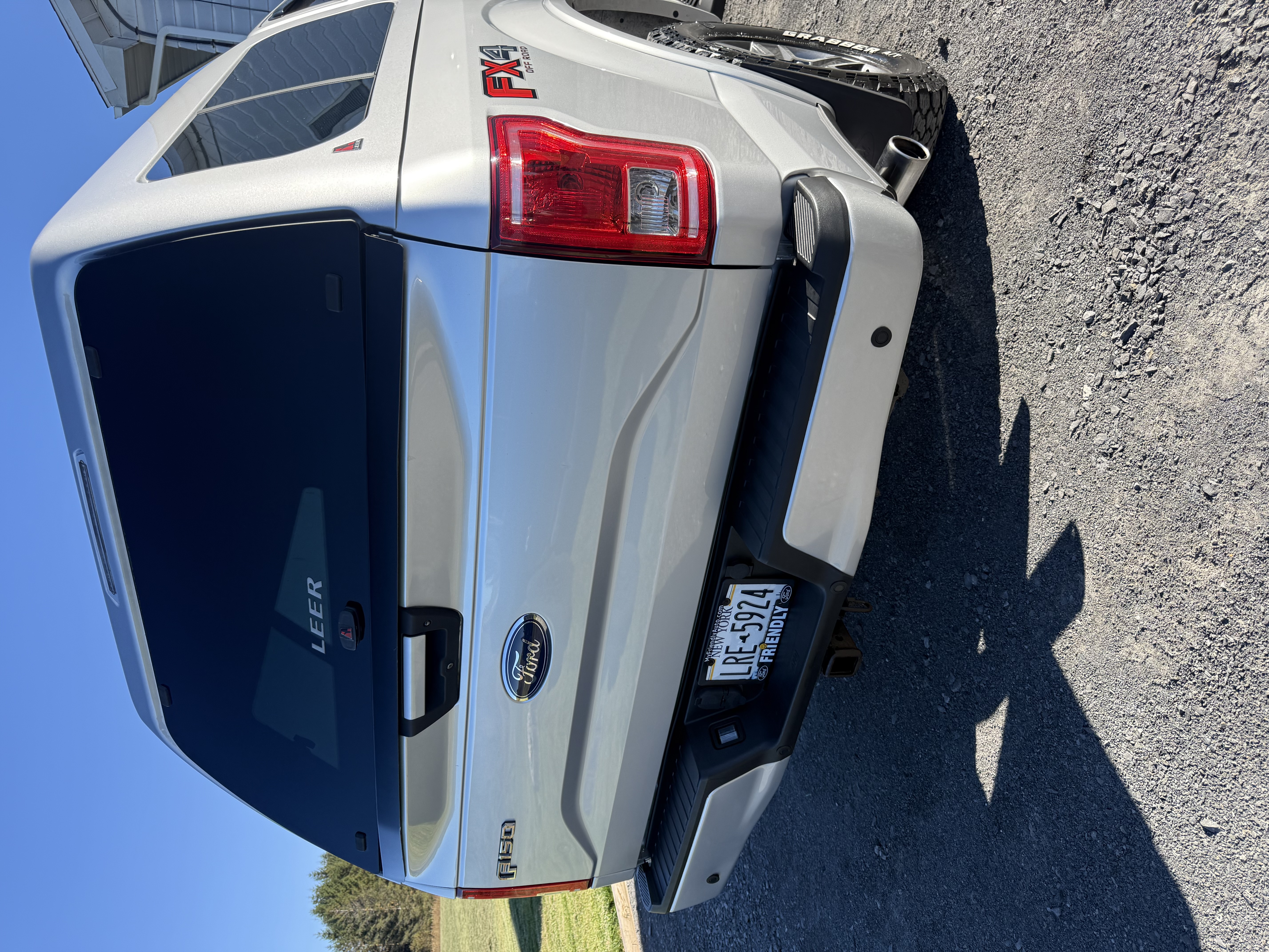 Used 2017 Ford F150 XLT w/ Equipment Group 302A Luxury AWD/4WD image 6