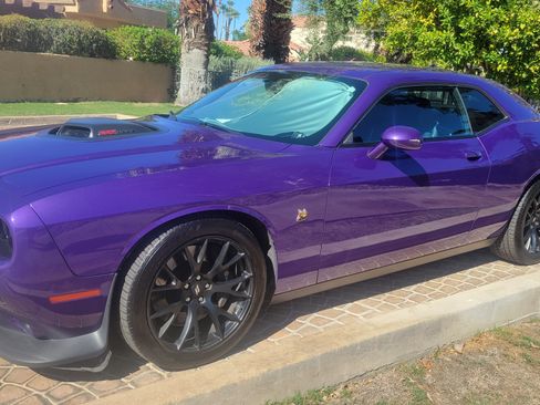 Used 2018 Dodge Challenger R/T Scat Pack image 4