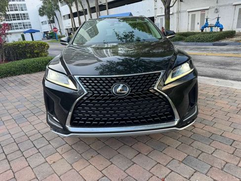 Used 2020 Lexus RX 350L FWD w/ Premium Package image 4