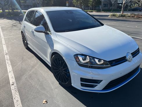Used 2016 Volkswagen Golf R Hatchback Sedan 4D w/ Driver Assistance Package image 6