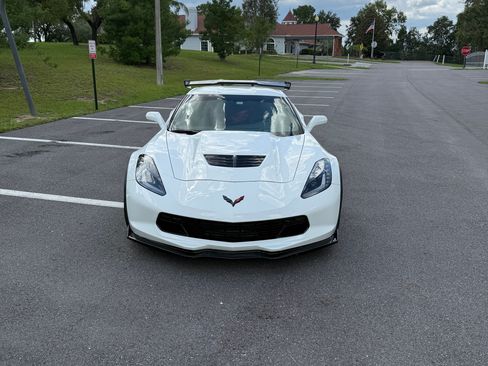 Used 2018 Chevrolet Corvette Z06 RWD image 4