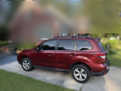 Used 2016 Subaru Forester 2.5i Limited AWD/4WD image 9