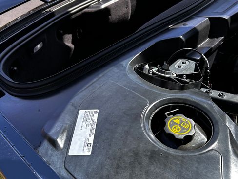 Used 2021 Chevrolet Corvette Stingray Preferred Cpe w/ Z51 Performance Package image 9