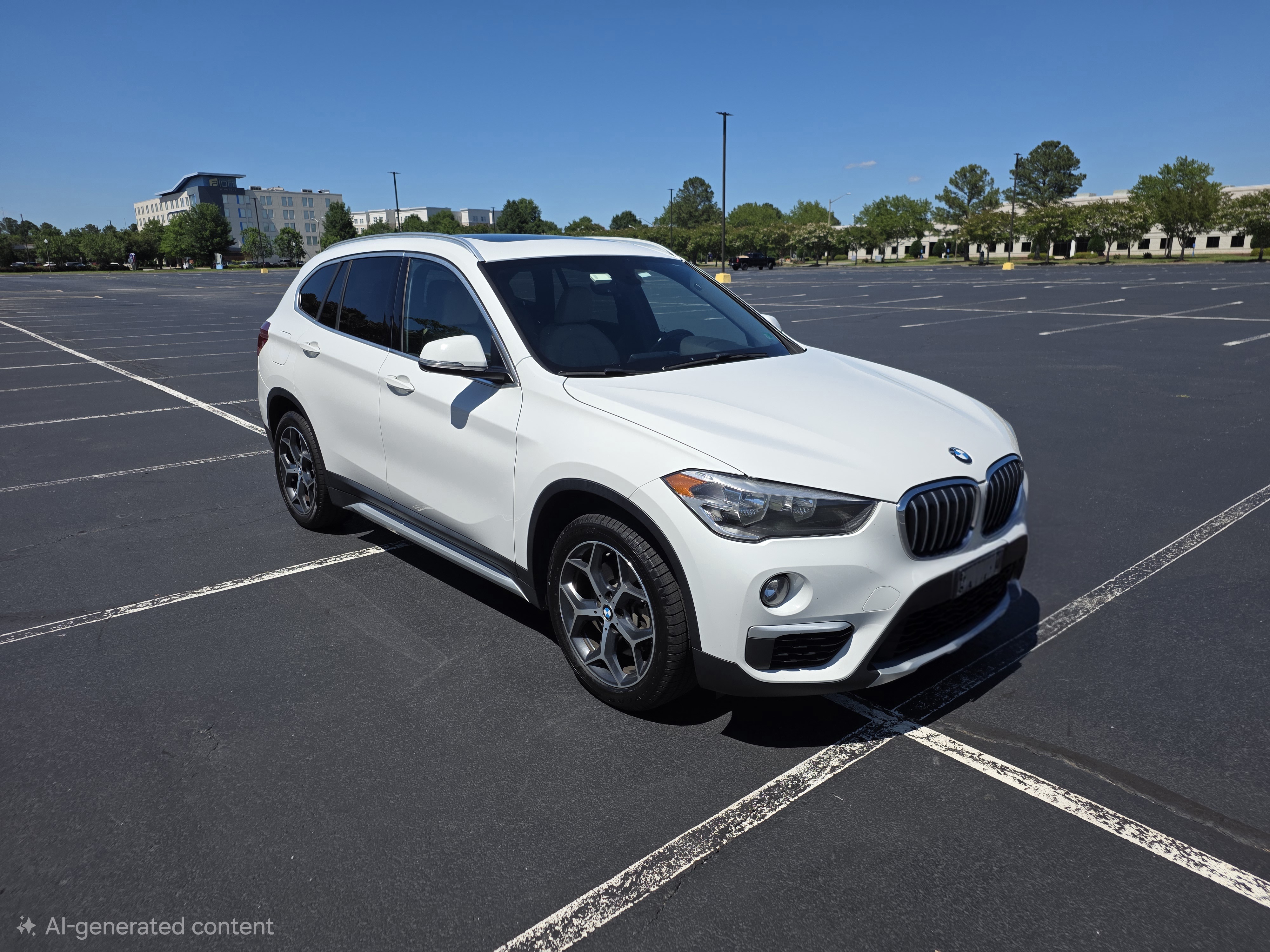 Used 2018 BMW X1 sDrive28i w/ Convenience Package FWD image 2
