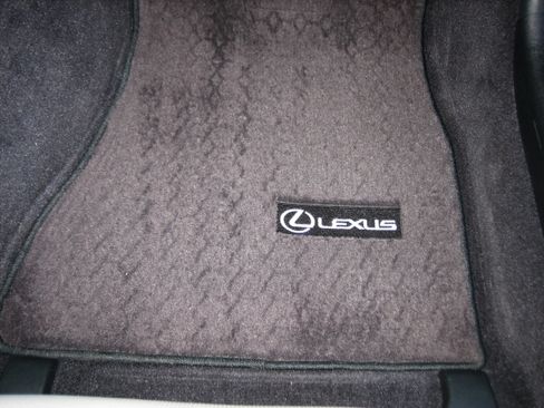 Used 2012 Lexus IS 250C image 27