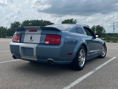 Used 2005 Ford Mustang GT Premium RWD image 10